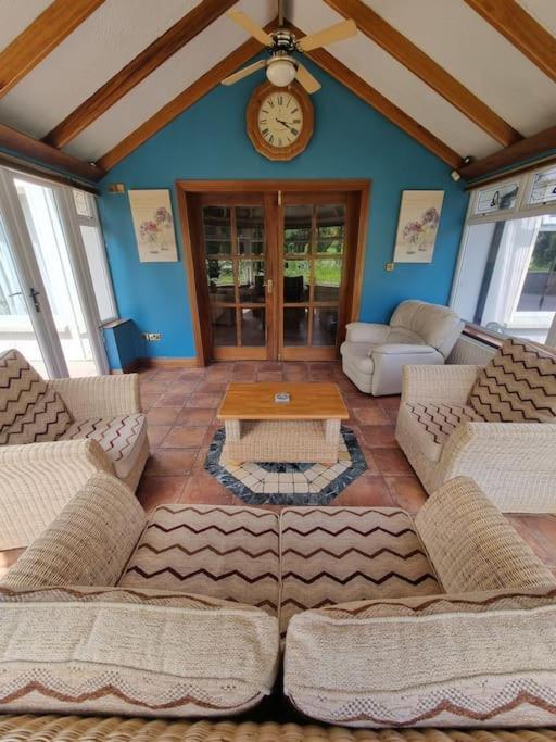 Gap Retreat Villa Carrickmore Exterior photo